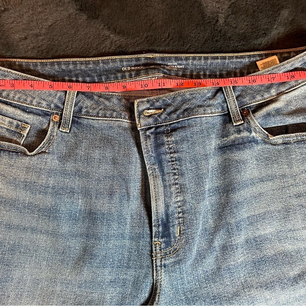 OG Straight mid rise slit ankle medium wash women's size 20 jeans by Old Navy - Picture 3 of 9